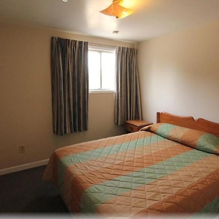 كوبورغ Lotus Motel الغرفة الصورة